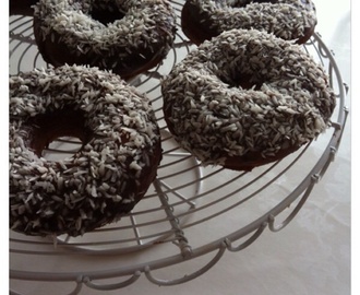 Donuts med chokladglasyr