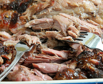 The Best Pulled Pork Recipe - slow cooker