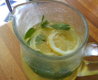 Myntate med citron och päron