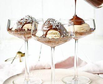 chokladbollsdessert i glas