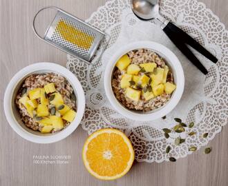 4-grain Porridge with Mango and Orange Zest