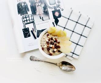 Apple and Cinnamon Porridge // Review on "proteingröt"