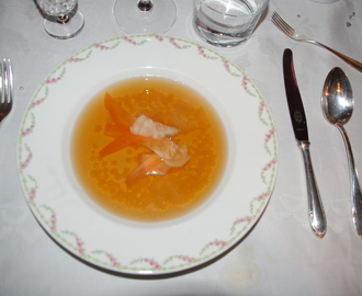 Consommé med rotfrukter