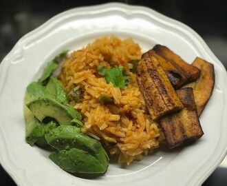 Jollof rice - Vegan style ris från Ghana | juliette stephen