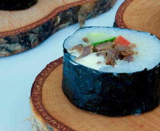 Renmaki med lingonsriracha – sushi på norrländska