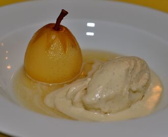 Inkokta päron och världens godaste vaniljglass