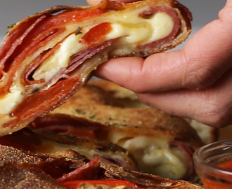 Cheesy Pizza Roll-Up