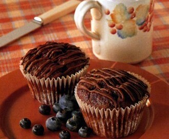 Muffins med choklad och blåbär