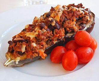 Ugnsgratinerad aubergine med köttfärsröra