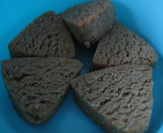 Glutenfria minikakor av kikärtsmjöl och tahini