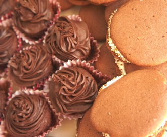 Devil's Food Mini Cupcakes