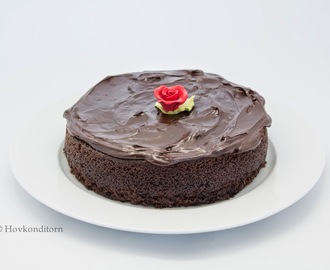 Moist Chocolate Cake with Ganache