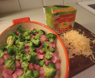 Camillas enkla skink- och broccoligratäng