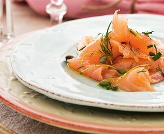 Limegravad lax med kapris och dill