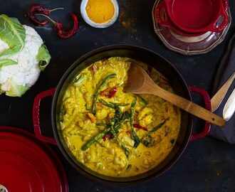 Blomkålsgryta med smak av curry - Sara Bäckmo