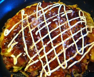 Okonomiyaki - japansk pannkaka