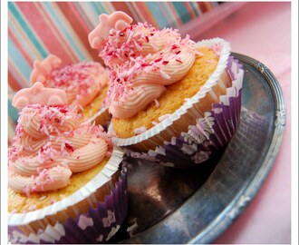 Cupcakes med rosa chokladfrosting