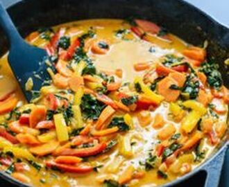 Homemade Thai red curry recipe with vegetables! So much better than takeout. cookieandkate.com