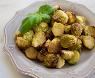 Brysselkål med vitlök och parmesan