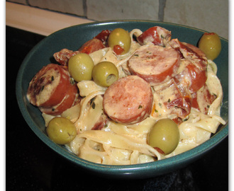 Het pasta med chorizo
