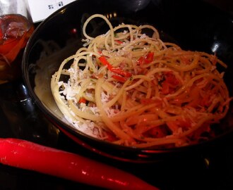 Spaghetti med chili & bacon