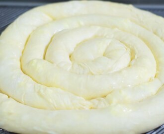 Brzo i lako- Kako najlakse razvuci domace kore za pitu- How to make a homemade crust for cheese pie