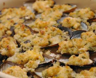 Gratinerade musslor med parmesan