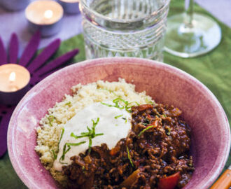 Marockansk färsgryta med myntayoghurt och couscous