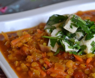 Veckans vegetariska: Indisk linssoppa med persiljemarinerad mozzarella