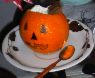 Varm apelsinchoklad till Halloween