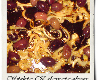 Stekta Kalamata-oliver med lök