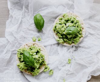 Organic Rice Cakes with Pea Pesto and Fresh Basil