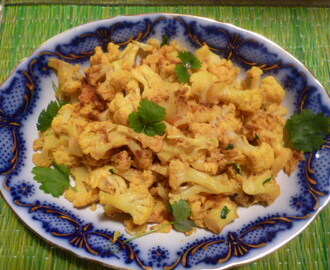 Blomkål med ingefära, chili och färsk koriander – Dum gobhi
