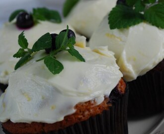 Blåbärsmuffins med icing