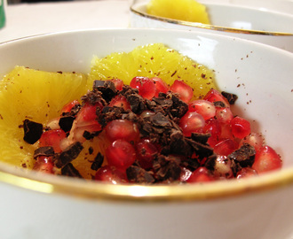 Fräsch och superenkel efterrätt med apelsin och granatäpple