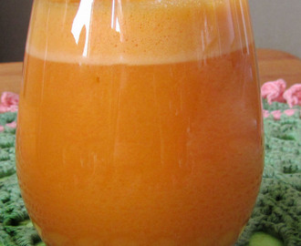 Gör din egen juice - butternutpumpa, äppel, morot, ingefära och citron