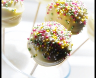 Vita chokladcakepops