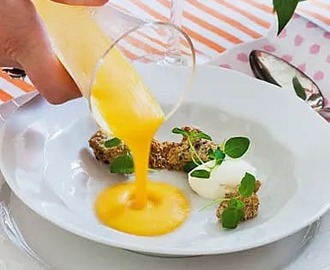 Morotssoppa med ingefära och citron