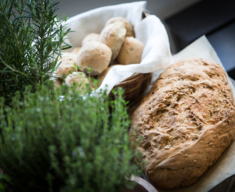 Bröd och bullar med mjöl från Ramlösa Kvarn