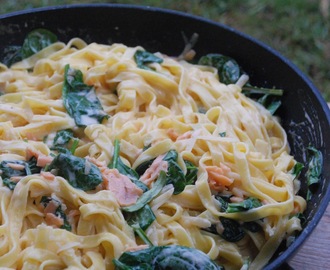 Pasta med lax, citron och babyspenat