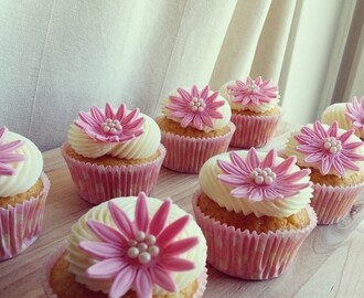 Rosa Babyshower Cupcakes