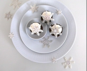 Snowy cupcakes