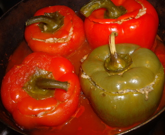Tomatkokt fylld paprika