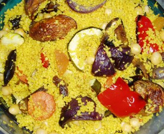 Couscous med torkad frukt och rostade grönsaker