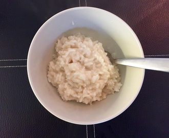 Mjölkfri risgrynsgröt eller tomtegrädde