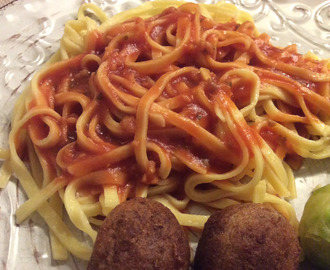 Smakrik tomatsås till pasta
