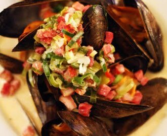 Lilla musslan med bacon, chili och crème fraiche