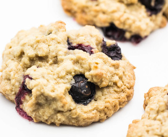 Blueberry-Oatmeal cookies