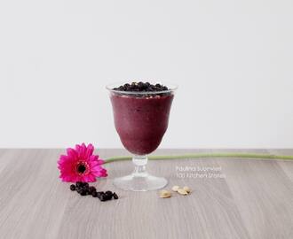 Blueberry & Cardamom Smoothie // RELAXATION COMPETITION!