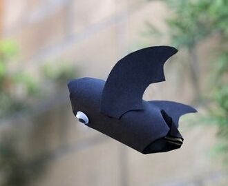Easy Flying Paper Tube Bat Craft